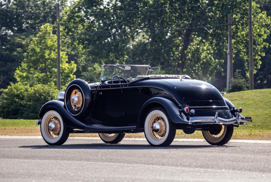  Ford V8 Deluxe Roadster 1934 года  (фото 24 из 30)